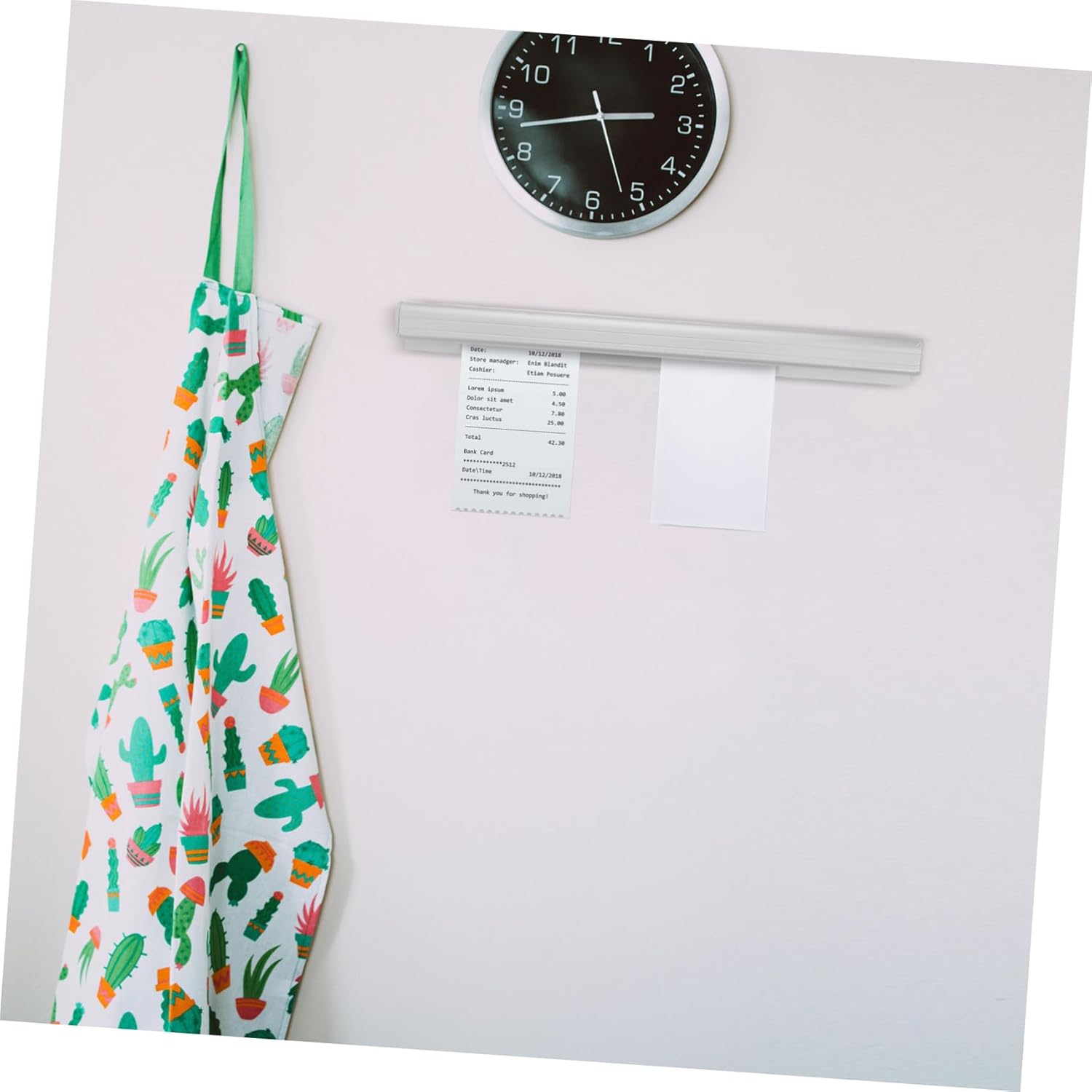 Zerodeko 4pcs Kitchen Menu Clip Holder No Drill Order Display Rail for Restaurants Cafes and Bars Aluminum Ticket Holder for Efficient Receipt Management