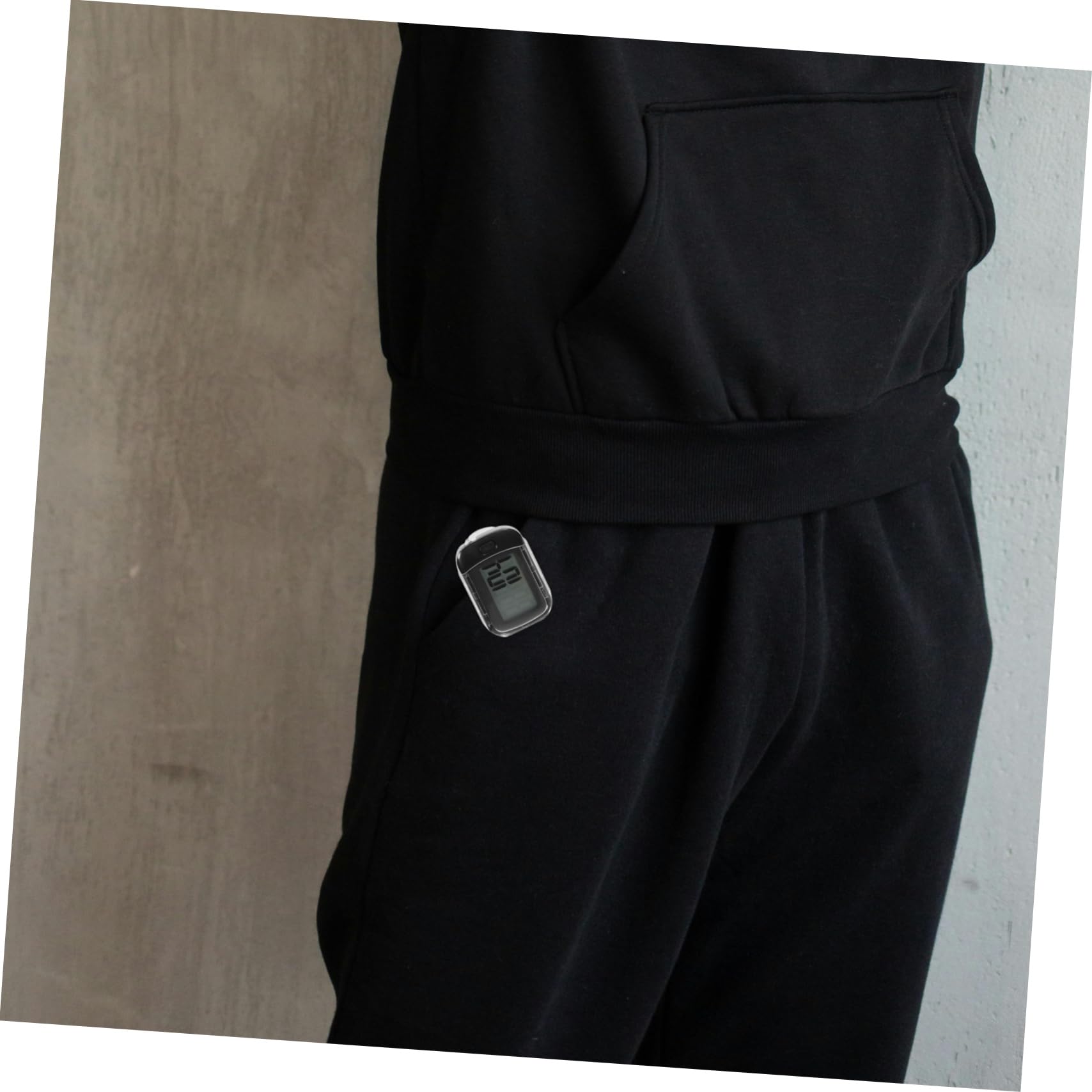 KOMBIUDA Podómetro Digital Negro con Clip y Cordón para Caminar y Senderismo, Contador de Pasos Fácil de Usar con Sensor 3D y Gestión de Salud