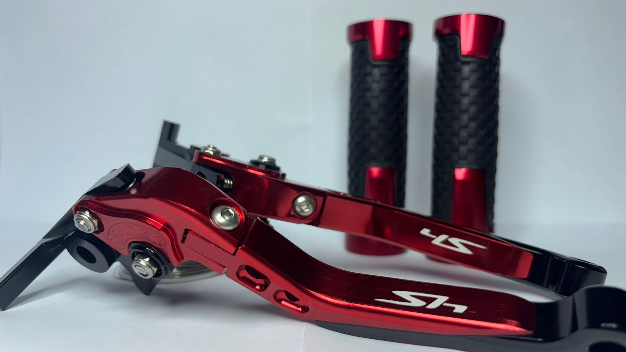 Generico Leve Regolabili Freno Frizione CNC per SH 125 150 300 350 | Compatibili dal 2010 al 2025 | Coppia Leve Moto in Alluminio – Sportive, Antiscivolo, Estendibili (2, Kit Rosso)