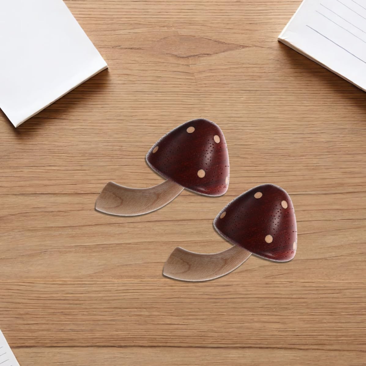 PRETYZOOM 2pcs Mushroom Refrigerator Magnets with Cute Unique Mushroom Design, Wooden Fridge Magnets for Kitchen and Office, Versatile Use and Easy Attachment for Calendar, Photo,