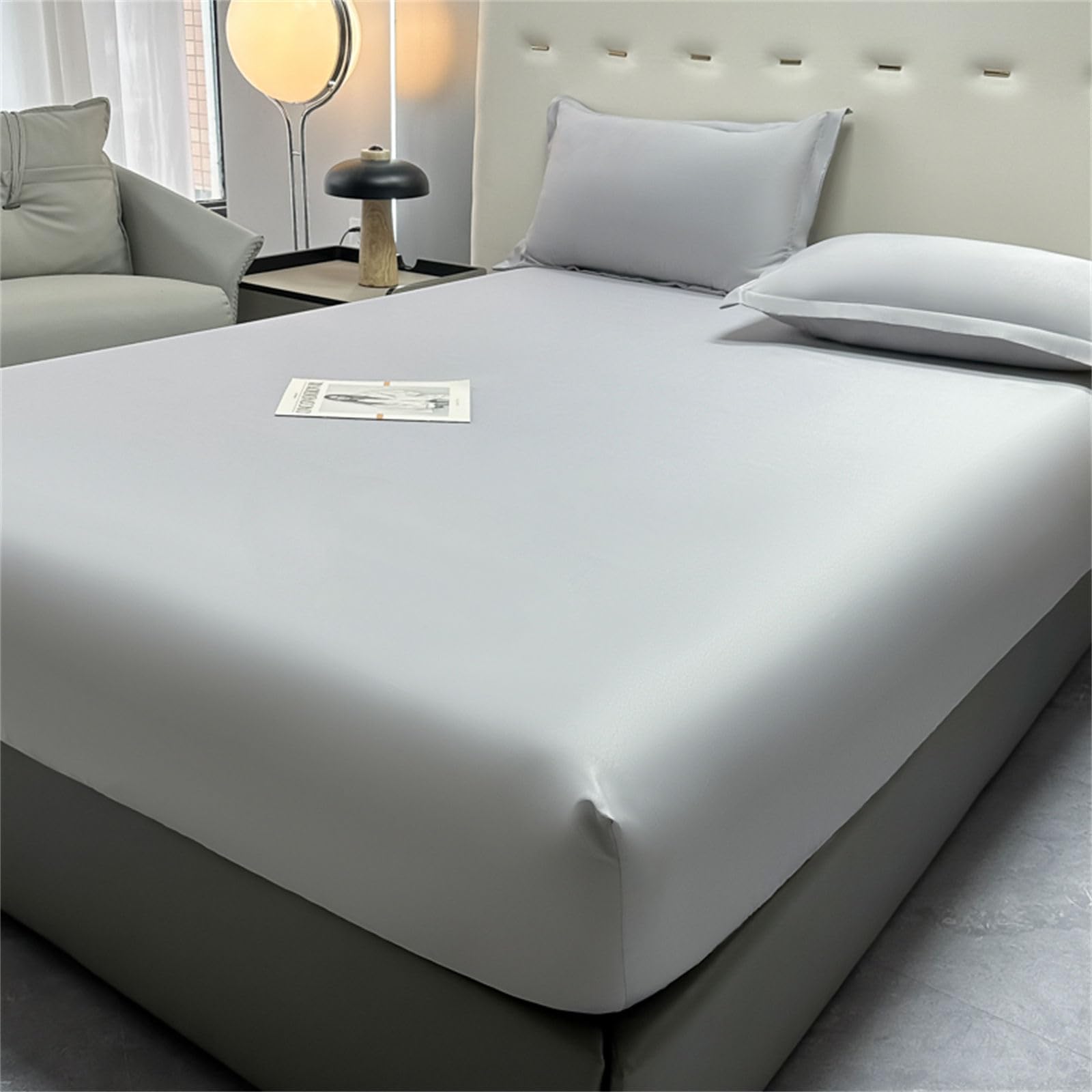 Odot Sabana Bajera Saten, Color Sólido Sabanas Bajeras Elasticas 25cm de Alto, Sábana Bajera Ajustable Cómoda Transpirable Suave para Cama Individual Matrimonial (Gris Claro,150x200cm)