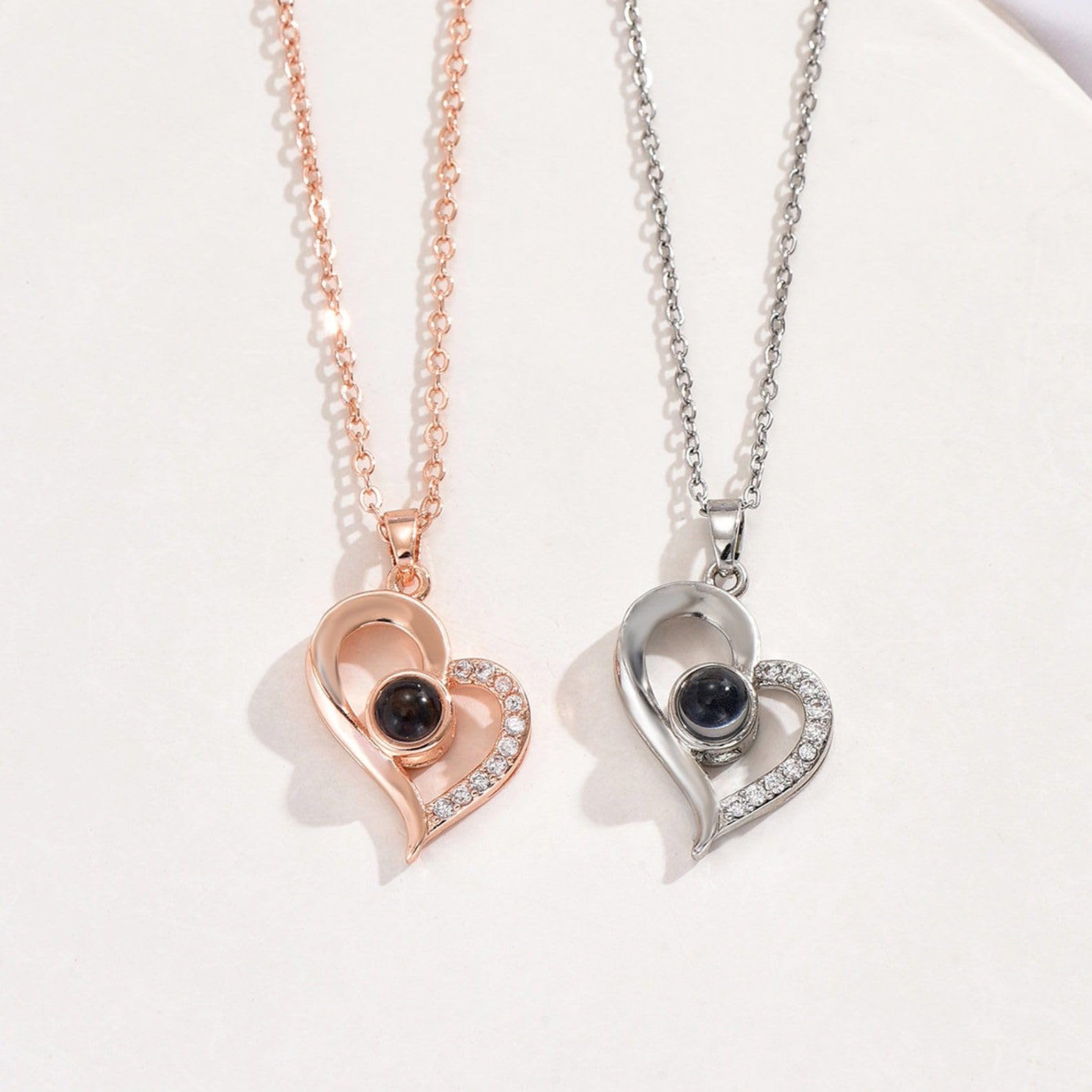 Collana di proiezione della foto di forma di cuore argento sterling 925 Personalizzato Collana della foto Pendente commemorativo per la sua mamma Giorno di San Valentino fatto a mano