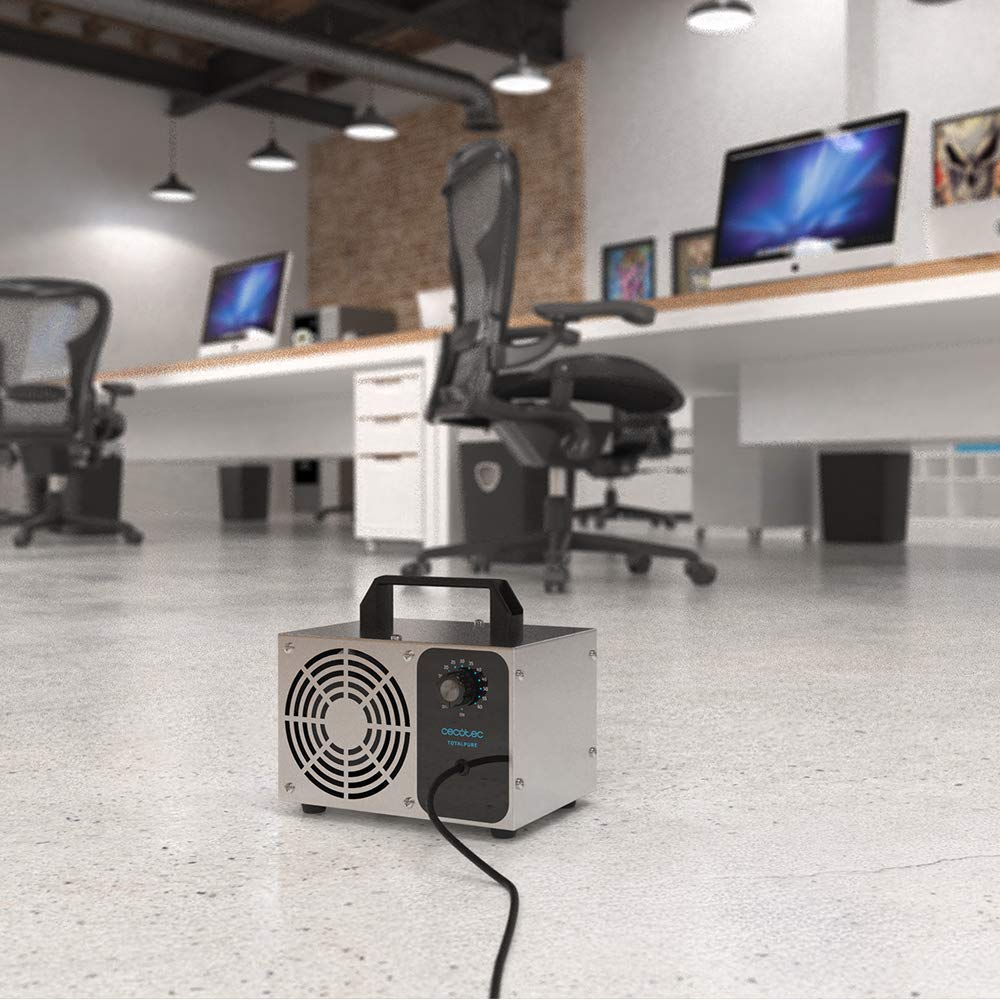 Cecotec Generatore di Ozono Totalpure 4000 Ozono. Potenza 120 W, Pulisce 28 G/Ora, Timer Fino a 60 Minuti, Spegnimento Automatico, Copertura Fino a 100 M2, Facile da Trasportare.