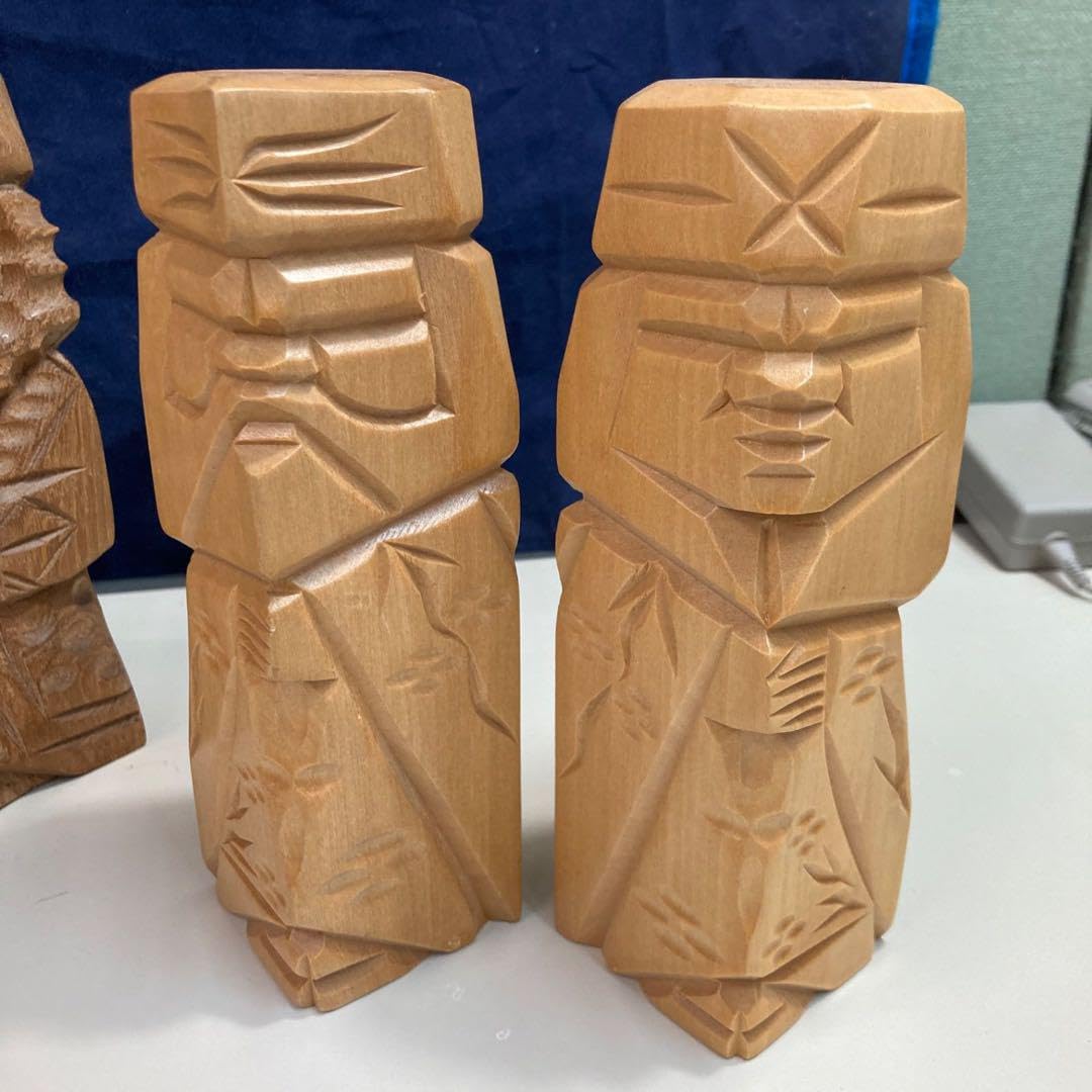 Amazon.co.jp: アイヌ ニポポ人形 木彫り 北海道 民芸 民芸品 8体 置物