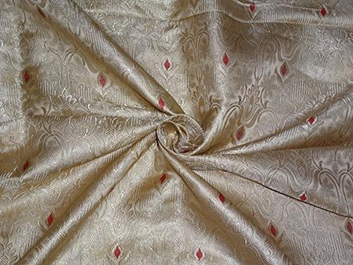 Tissu brocart beige rouge et doré pour haute couture et ameublement de luxe