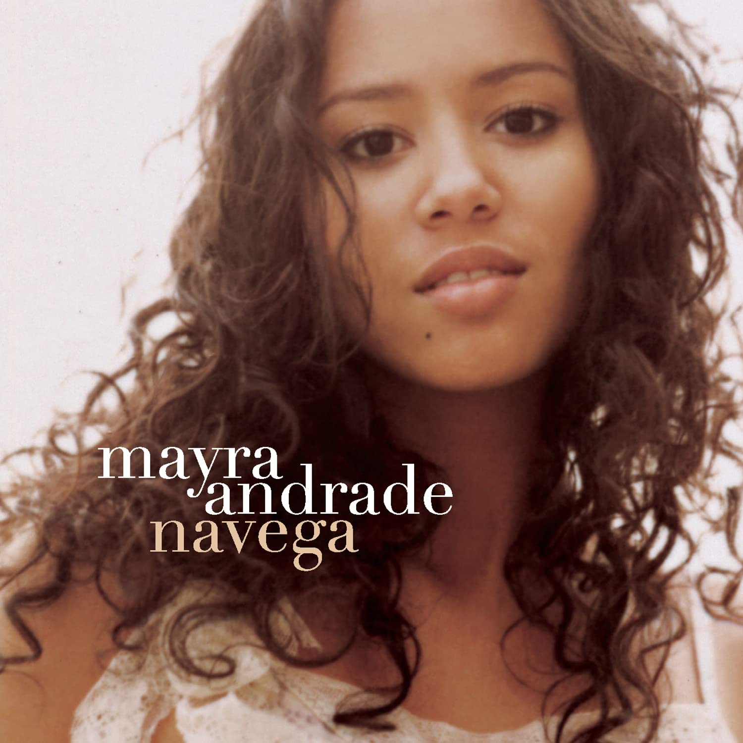 Navega [Audio CD] Mayra Andrade and Multi-Artistes