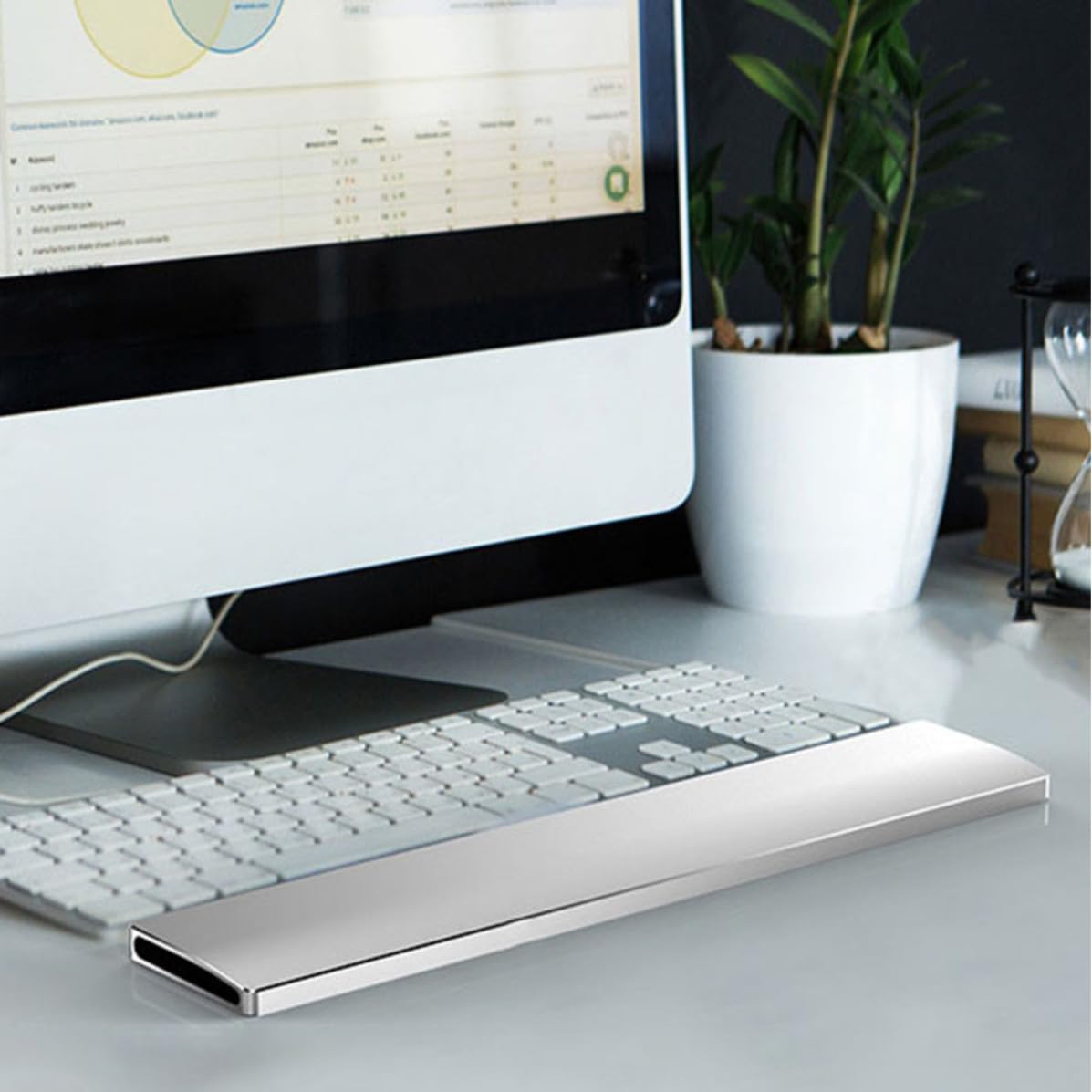 Ergonomische Handgelenkauflage für Tastatur aus Aluminiumlegierung, Silber