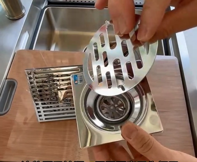 Sifone Da Pavimento Quadrato 100x100mm | Acciaio Inossidabile Antiodore Per Doccia E Bagno - Foto 6