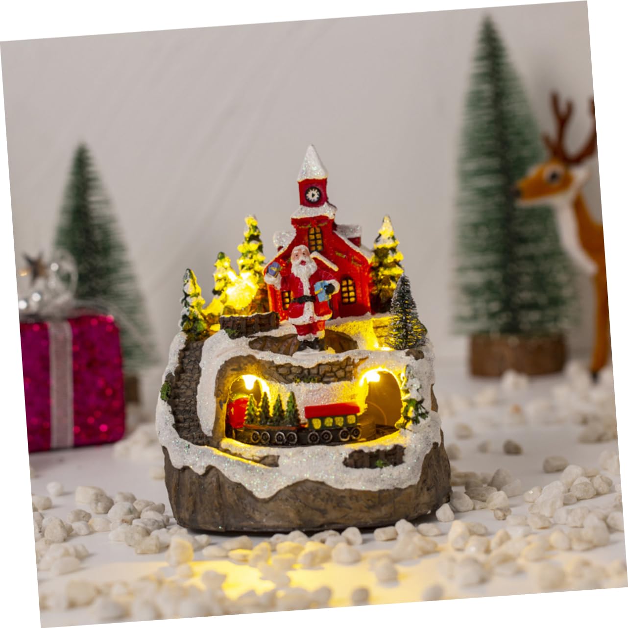 PRETYZOOM Led Beleuchtetes Haus Mit Musik Und Zugbewegung Resin Miniatur Weihnachtsdeko Figurine Für Weihnachtsfeier Und Geschenke Kompakt Und Stimmungsvolle Tischdekoration