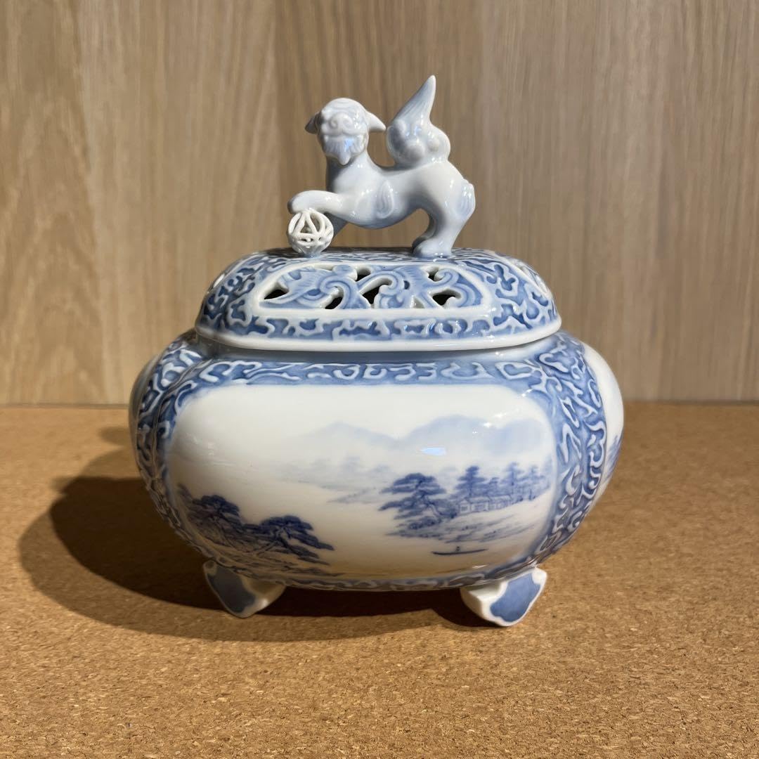 Amazon｜深川製磁 香炉 山水 獅子彫刻香炉 伝統工芸士 福田秋水作 