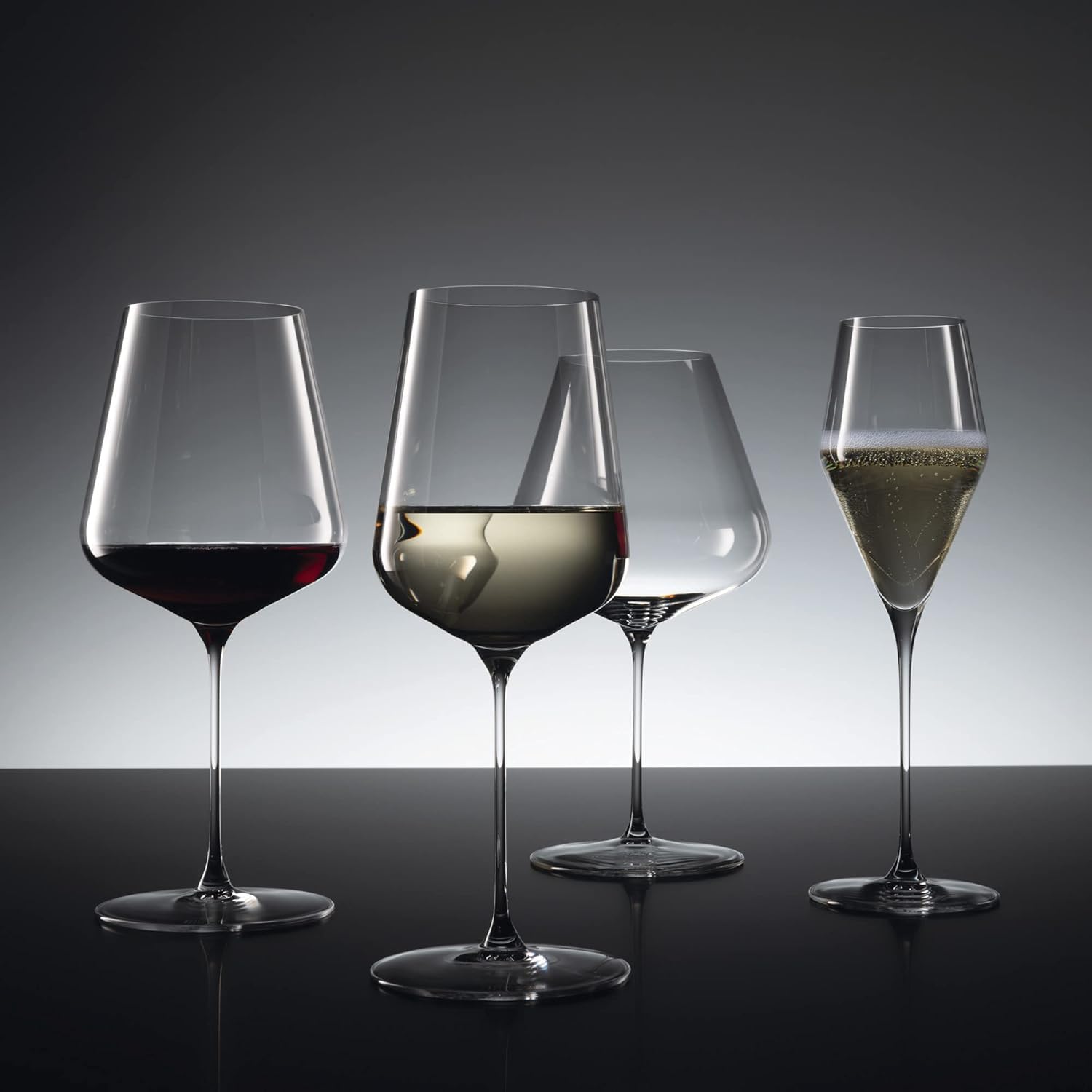 Spiegelau Definition Universal Big Wine Glasses, European Made Crystal Drinking Glass Set for White and Red Wines, Dinner, Birthday Party, Glassware, Home Bar Accessories, 538.6 g, Set of 4