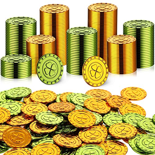 400 Pieces St. Patrick's Day 4 Leaf Clover Coins, Good Luck Coins Green and Gold Coins Plastic Table Sprinkles for Party Supplies St. Patrick's Day Decorations