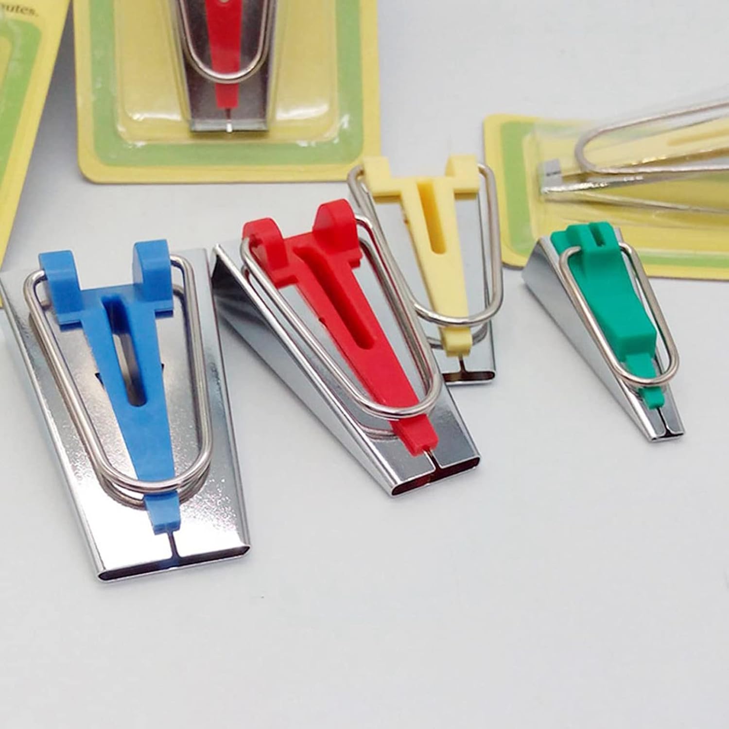 4 Sizes 1/4" 1/2" 3/4" 1" Bias Tape Makers Set, 6mm 12mm 18mm 25mm Bias Binding Tape Making Tool for Fabric DIY Quilting Sewing