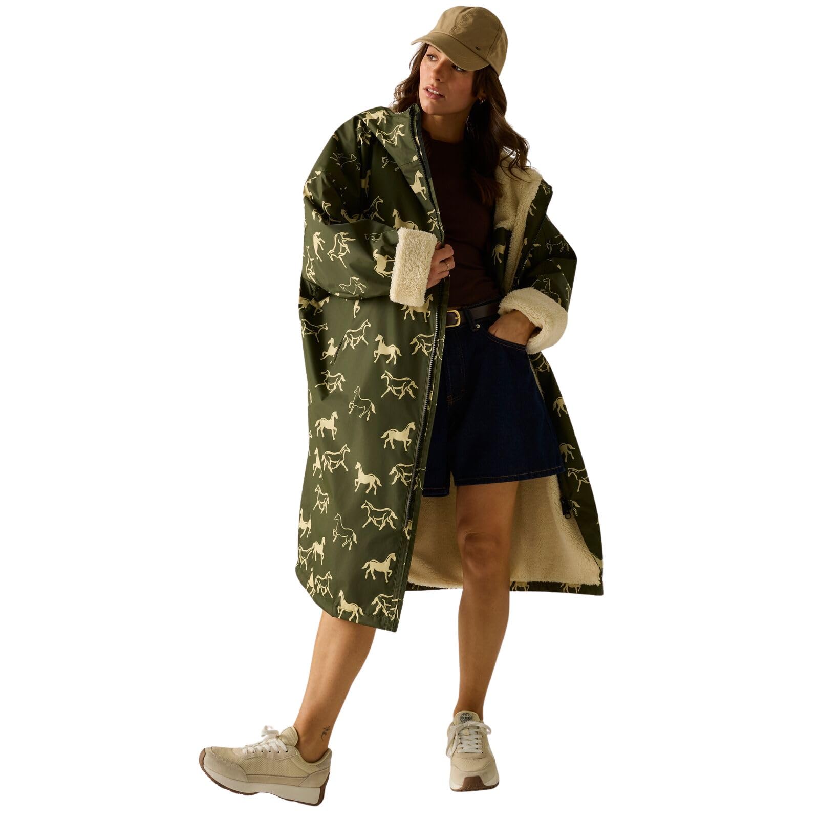 Regatta Unisex Dark Green Adult Waterproof Changing Robe In | Size: Large/Xl