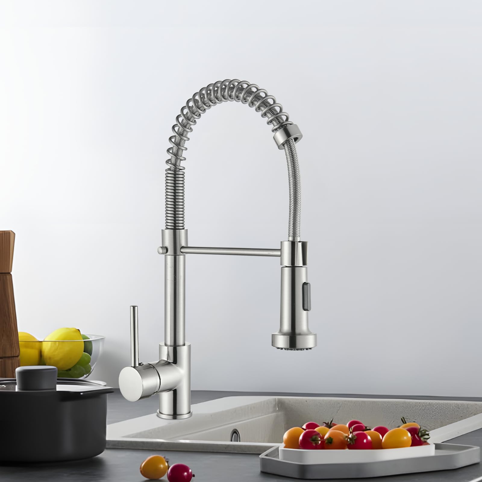 Niederdruck Wasserhahn Küche Spültischarmatur Mischbatterie Armatur Küche mit 2 Sprühfunktionen um 360° Gedreht Werden Gebürstetes Nickel mit Herunterziehbare Brause
