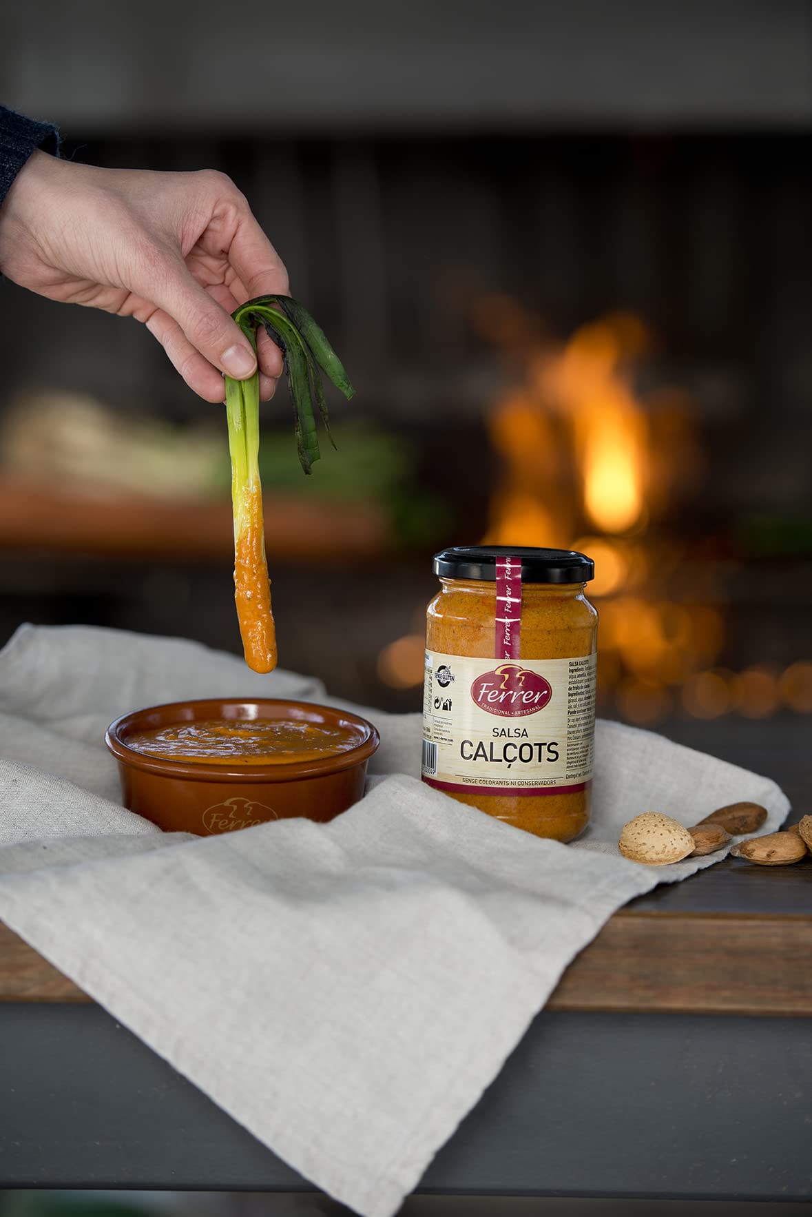 Ferrer - Pack de 12 unidades | Salsa de calçots | Salsa para calçots| Auténtica salsa calçots | Calçotada| Calçots en casa | 320 g