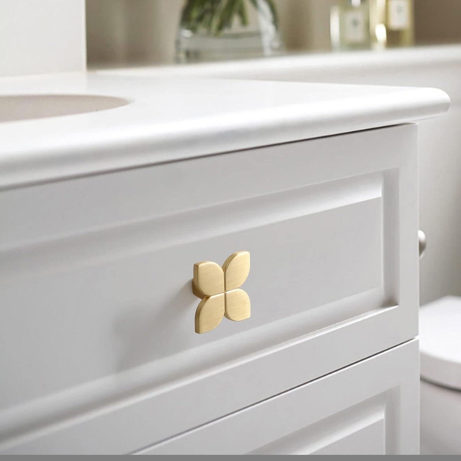 Handles ，Door pull handle,Cupboard door handles Door Handles For Furniture Cabinet Pull Knobs Nordic Cabinet Knobs Drawer Knobs, Zinc Alloy Hardware Handle Pulls For Drawers Dresser Wardrobes Decorati