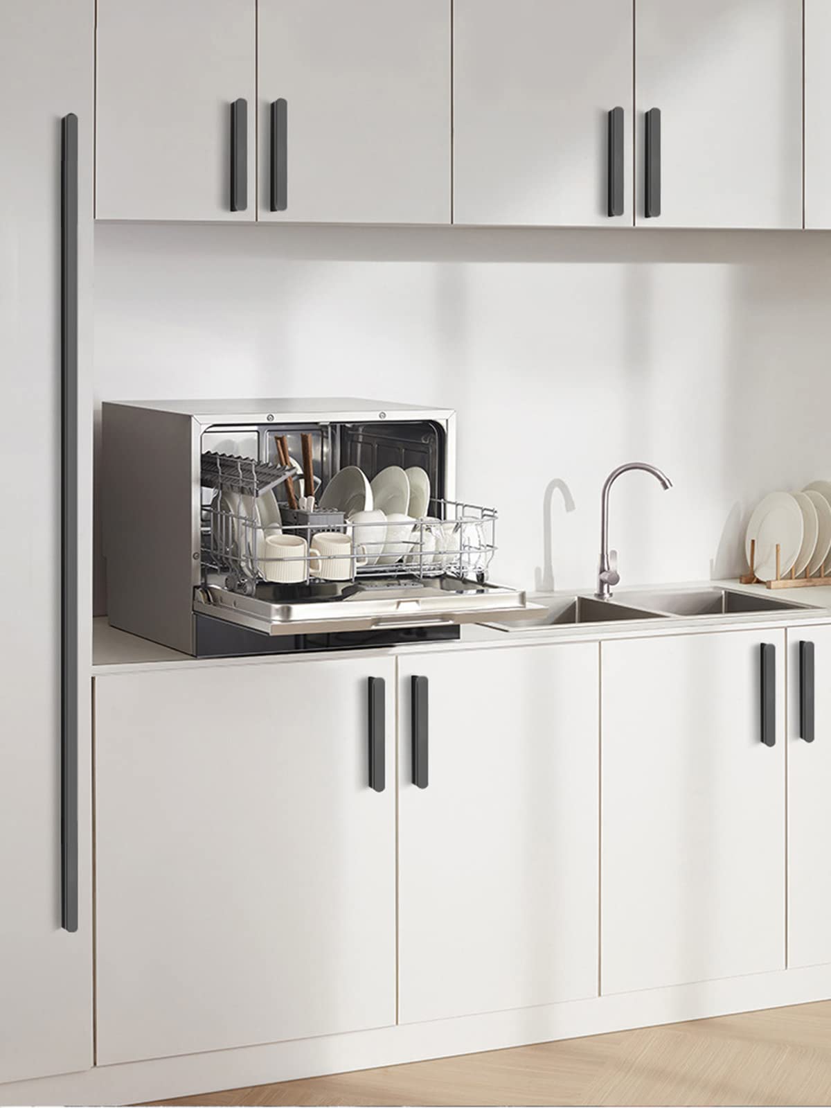 Semplicità moderna, maniglie for armadietti da cucina nere, maniglie for armadietti da 2 pezzi Moderne, solide lega di alluminio | Superficie anodizzata, centro fori: 64.900 mm, maniglie for armadiett