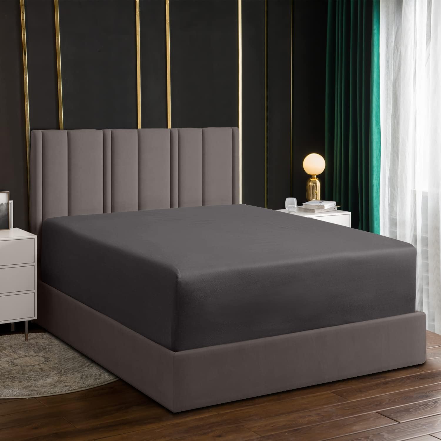 – Lazzaro Fitted Sheets Extra Deep Pocket 40 cm (16 inches) Durable Elastic Bed Sheets - Premium Fitted Sheets - Ultrasoft Hypoallergenic Fade Resistant (Charcoal, Super King (180 x 200 cm))