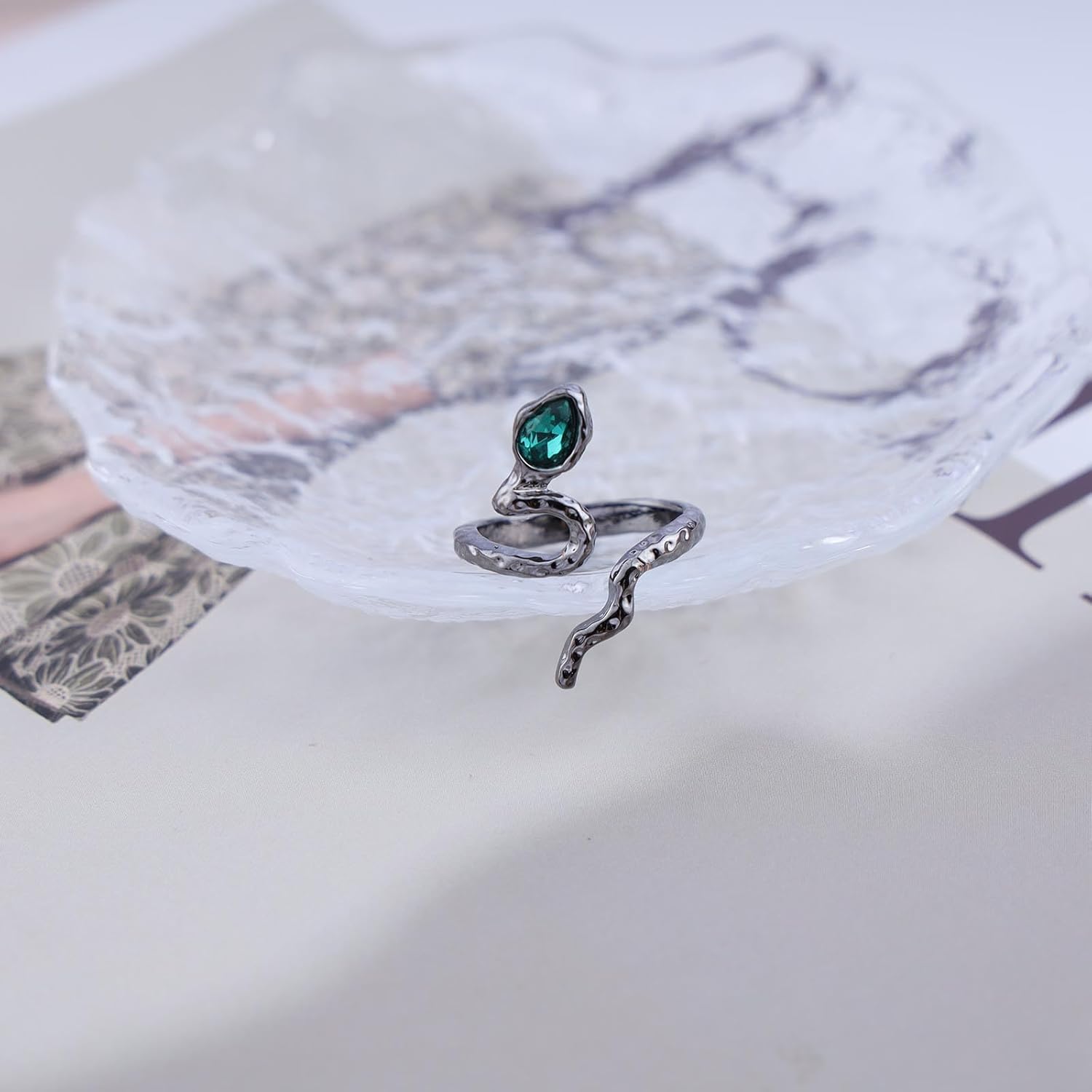 Andelaisi Punk Crystal Snake Wrap Open Ring Vintage Snake Finger Ring Black Serpent Snake Open Knuckle Ring Snake Adjustable Stacking Ring Jewelry for Women and Girls - Image 5