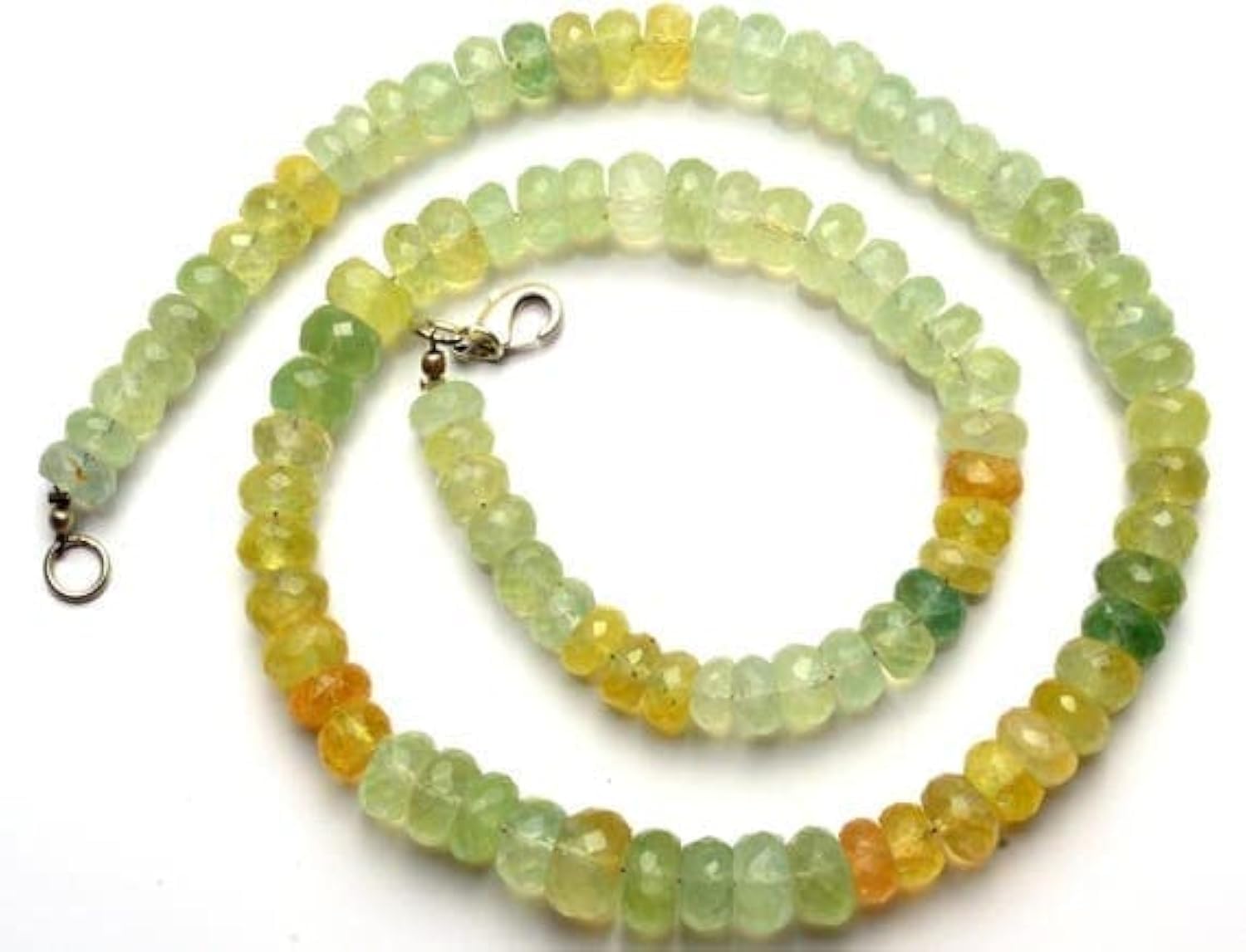 Prehnite naturelle perles facettées pour un bijou protecteur de l'âme