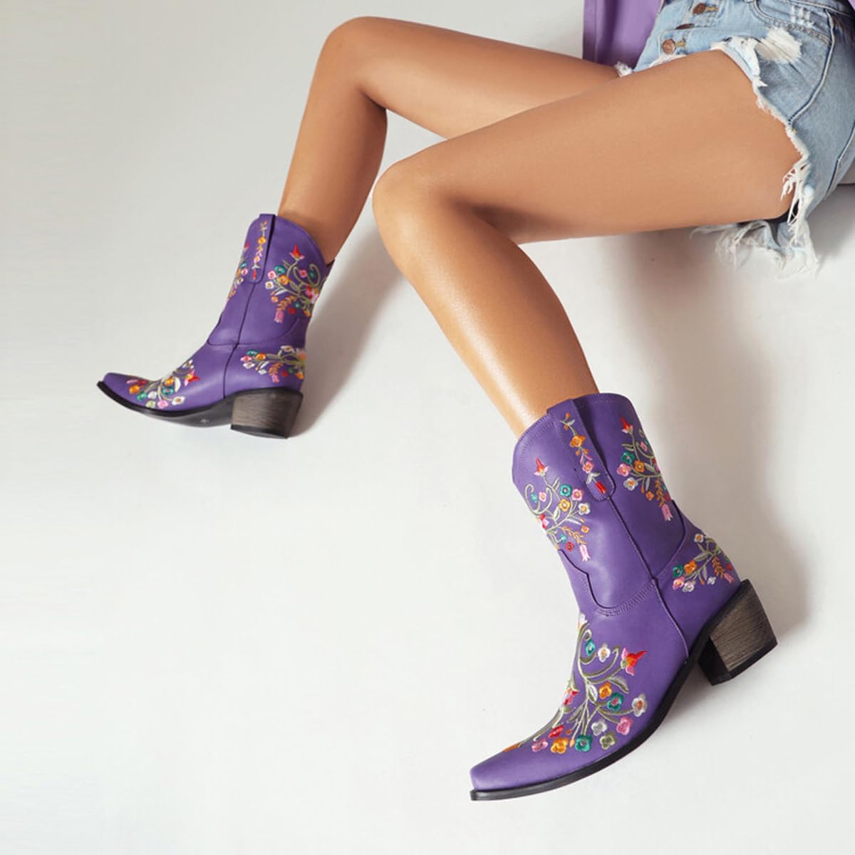 Alyaafifa Western Cowgirl Embroidered Boots Women Cowboy Stacked Chunky Heels Closed Toe Pull On Mid Calf Ankle Booties Autumn Winter Dressy Shoes
