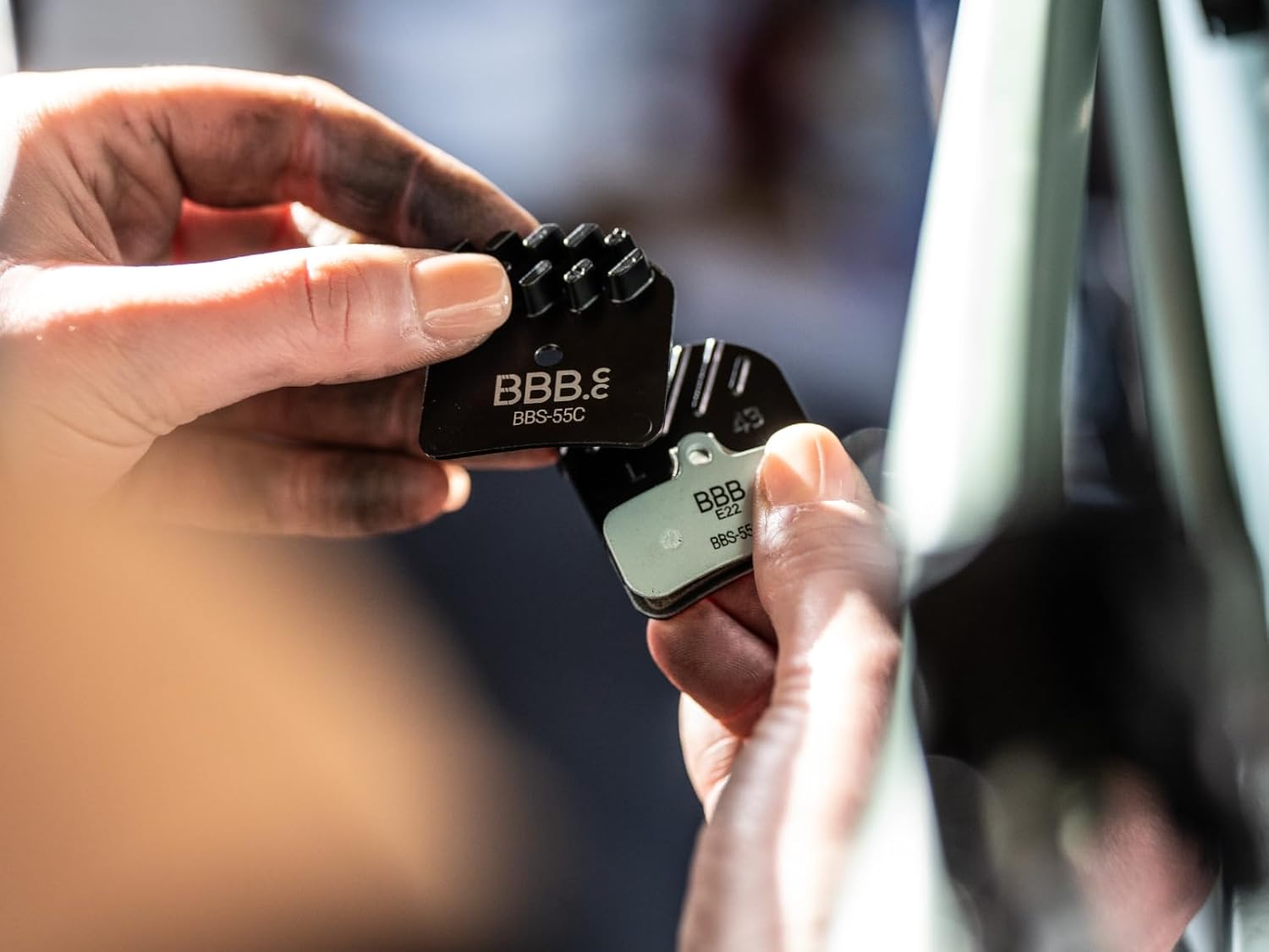 BBB Cycling Shimano Disc Brake Pads I Cooling Fins for Optimal Heat Dissipation I Organic Compound Brake Pads I DiscStop Coolfin BBS-55C