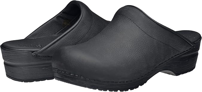 Sanita Women's Sonja Oil Clog