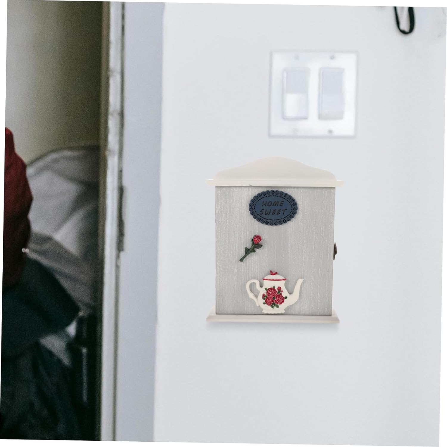 Ciieeo Wall Mounted Key Holder Decorative Wooden Key Cabinet with Hooks for Entryway Organization Unique Design for Home Storage Efficient Key Management