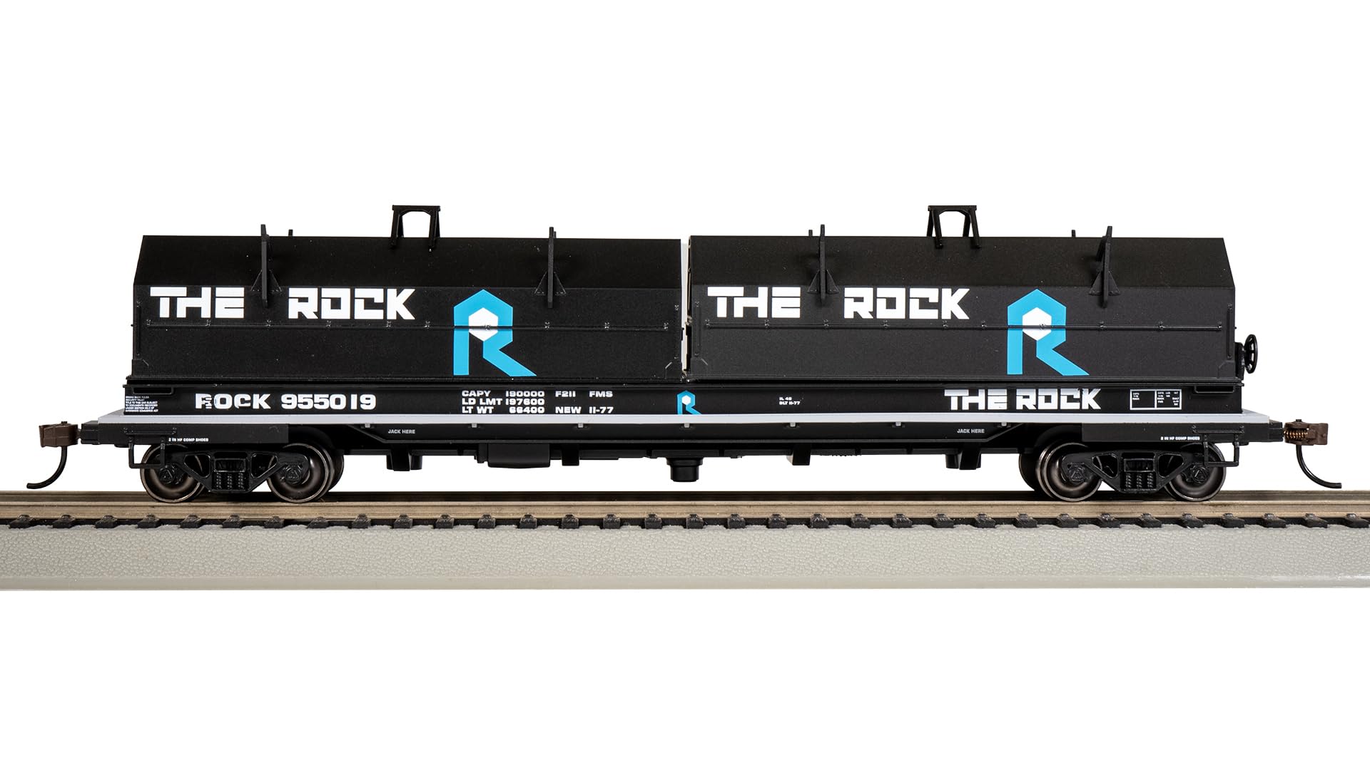 Bachmann Trains - 55' Steel CAR with Coil Load and Angled Hood - Rock Island #955019 (The Rock) - HO Scale