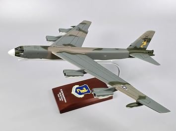 Boeing B-52 B52 Stratofortress SIOP SAC Air Force Heavy Bomber Desktop Display Airplane mdoel Scale 1/100