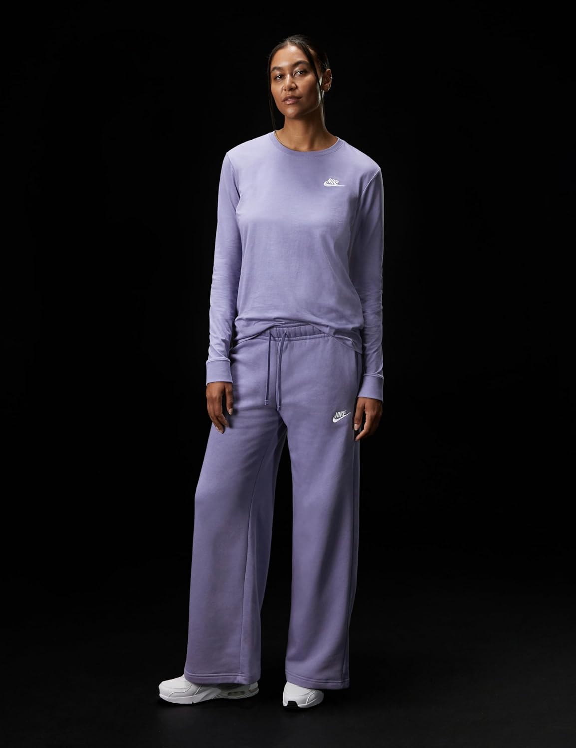 Nike Women's Sportswear Club Fleece Mid-Rise Wide-Leg Sweatpants - Image 3