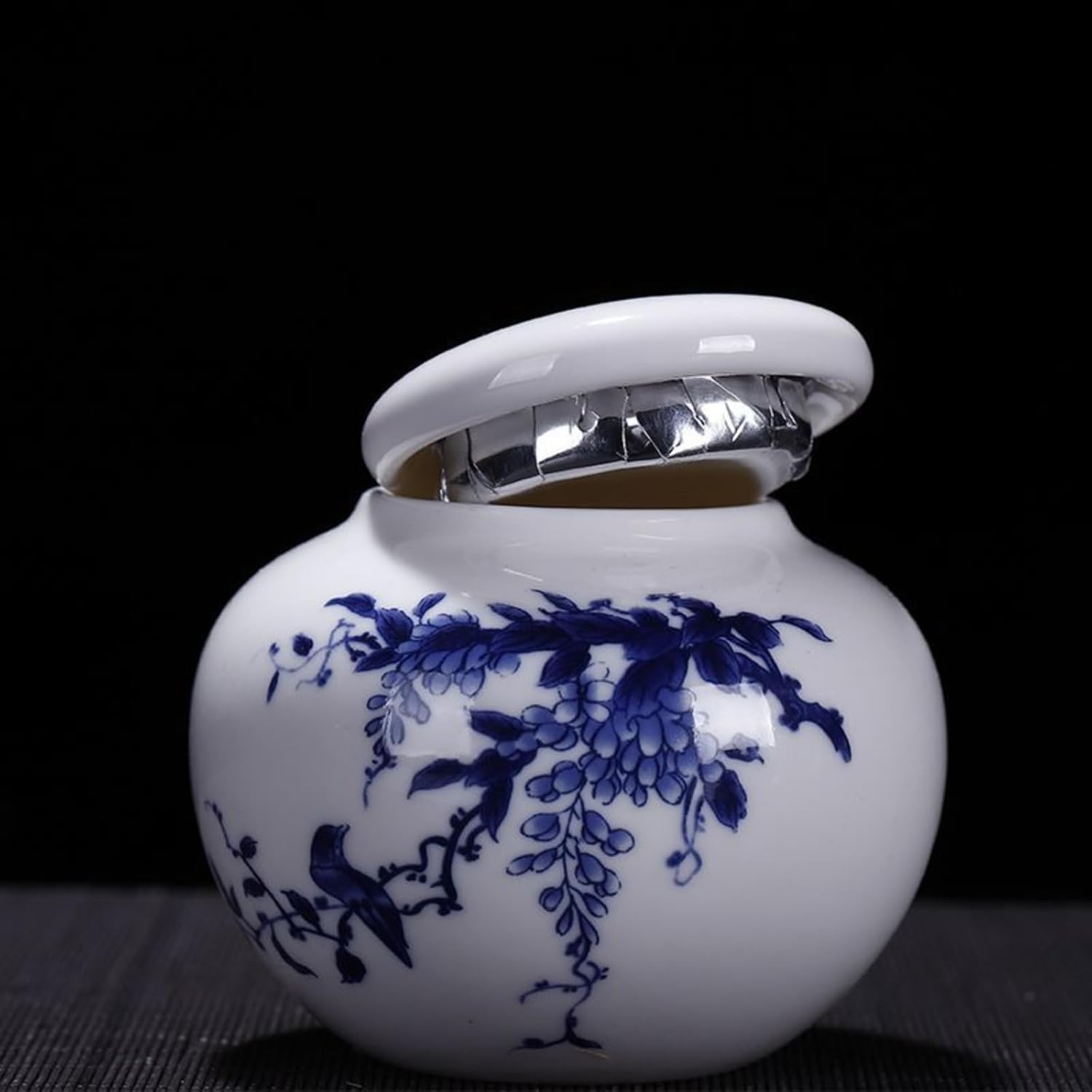 Chinese Style Ceramics Tea Canister, 280ml 9.4oz, Sealed Jar Household Portable Storing Tea Cans