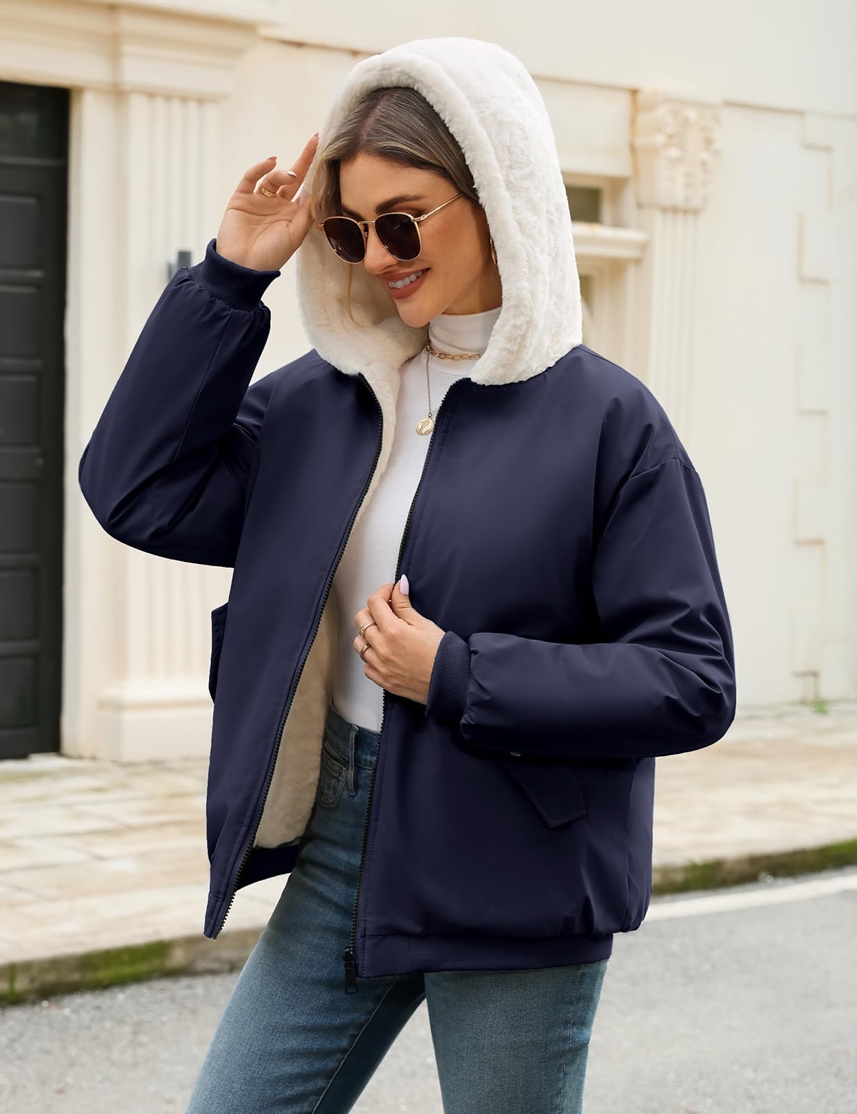 Vancavoo Chaqueta Reversible Mujer de Invierno con Capucha y Pelo Suave | Cazadora Corta con Cremallera, Puños de Canalé y Bolsillos en Ambos Lados para Uso Diario