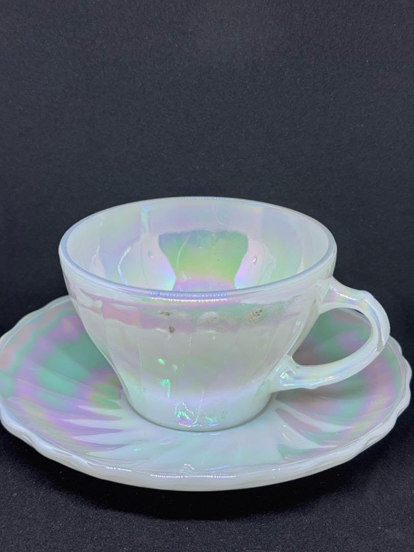 有田焼　　村上玄輝作　 染錦　 カップ＆ソーサー　珈琲碗皿 美術品 1564 有田焼 村上玄輝作 染錦 カップ&ソーサー 珈琲碗皿 美術品 1564 2025年