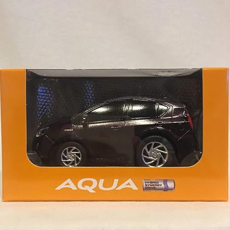 Amazon 未使用 非売品 Toyota Aqua ディーラー特注 トヨタ アクア プルバックカー ミニカー モデルカー 紫茶色 パープル ブラウン ミニカー ダイキャストカー ホビー