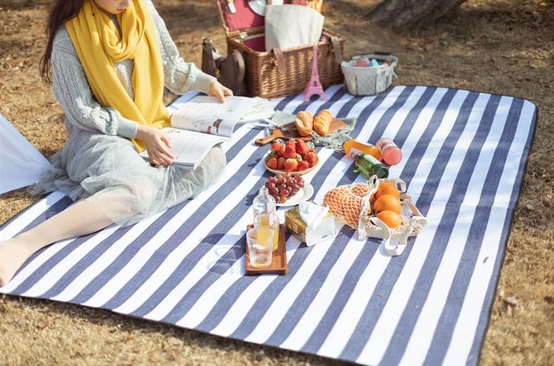 [Luvian]【厚手ピクニックマット】皮革ト付き防水防潮 大型サイズ キャンプ ピクニックに便利 アウトドア愛好家向け 快適で耐久