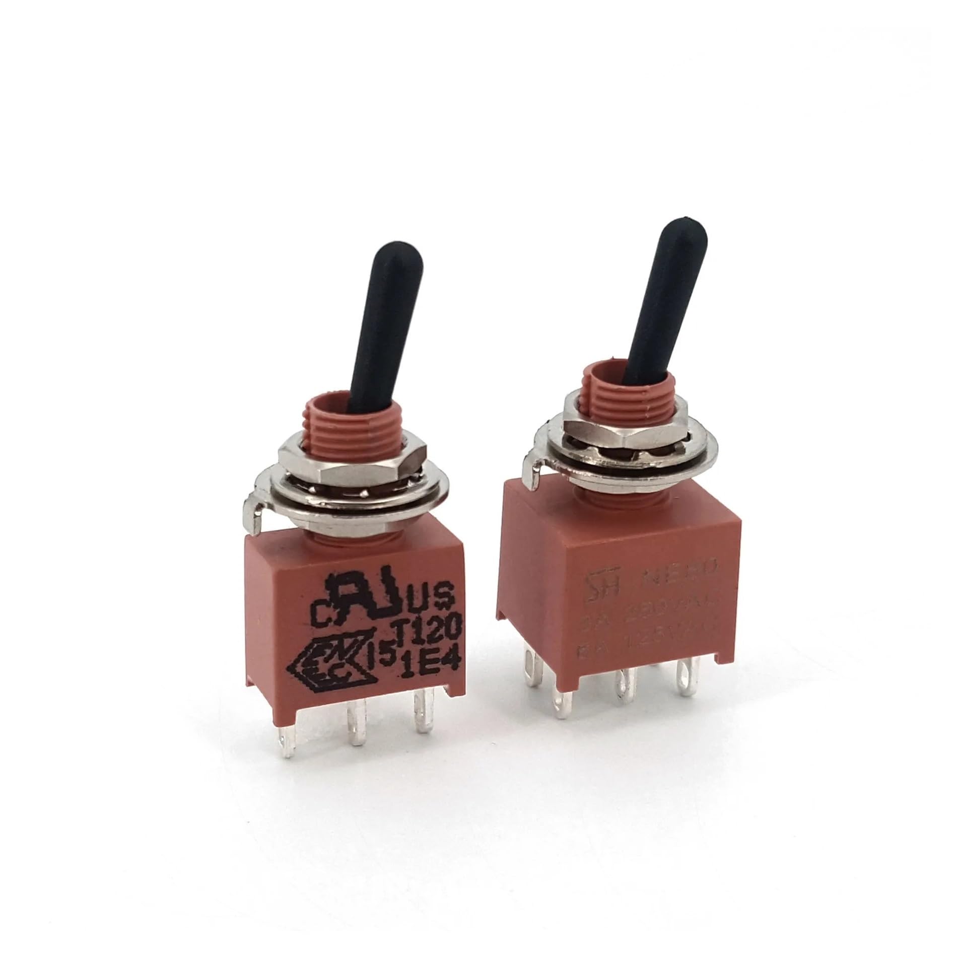 Salecom E80-T Series Sealed Waterproof IP67 Black Handle Panel Toggle Switch 6A 125VAC AXHNGUQB(NE8011 ON-ON)