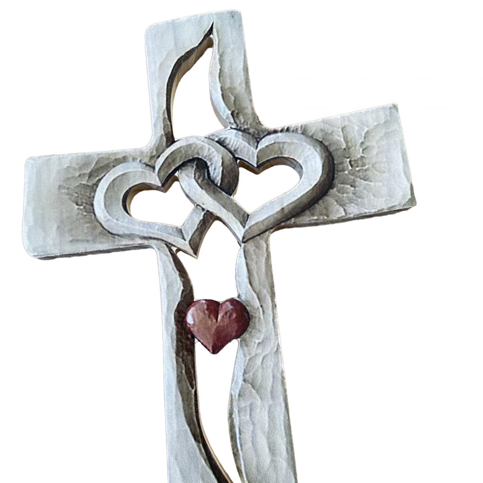 Croix En Bois Sculptée à La Main Avec Coeurs Entrelacés, Art