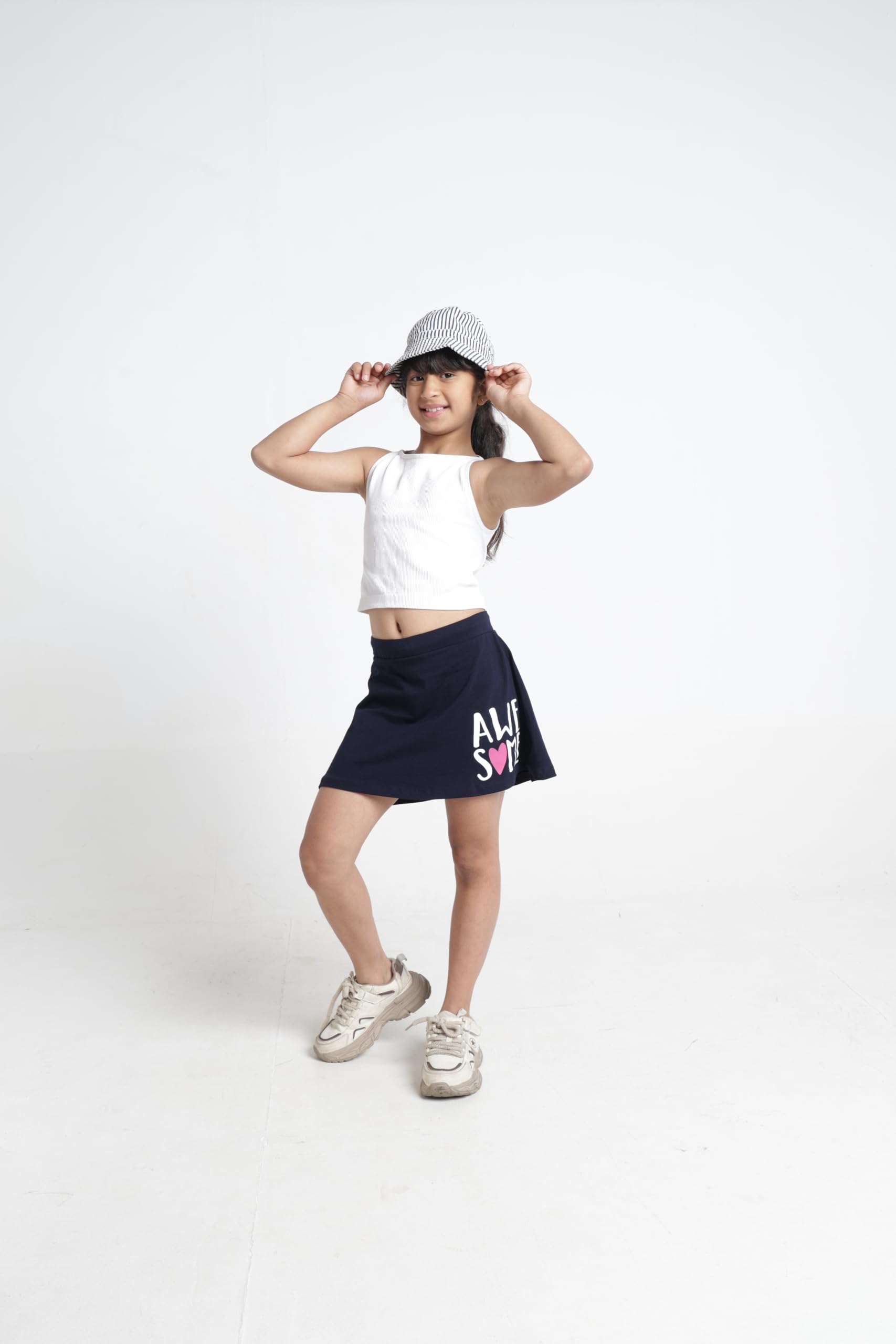 T2F Falda patinadora sobre la rodilla para niña con pantalones cortos interiores Tejido suave 100% algodón transpirable Talla súper suave para la máxima comodidad y seguridad