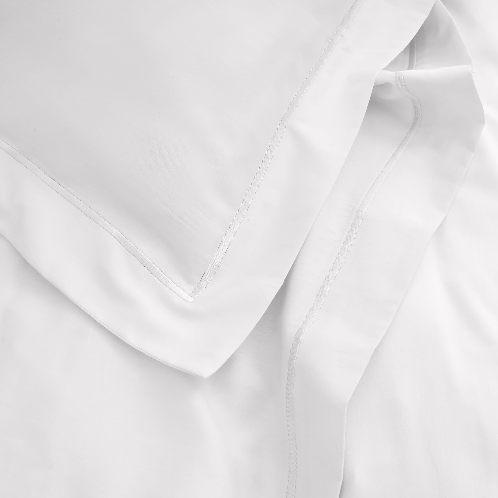 Prestige Bettlaken, 100 % gekämmter Baumwollsatin, 120 Fäden/cm², reine Baumwolle (optisches Weiß, Bettlaken, 240 x 300 cm)