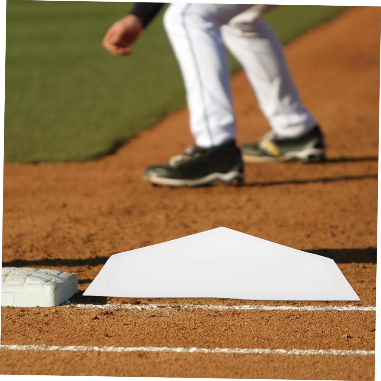 SUPVOX 2pcs Baseball Training Plate Mat for Pitchers and Home Plate for Practice Throwing Motion and Form Suitable for All Skill Levels