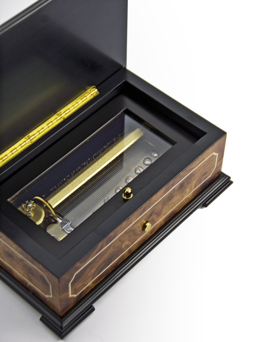 名作　サウンド・オブ・ミュージック　大きい木製フレーム付きパネル Amazon｜Sophisticated 50 Note Sankyoクラシックスタイルwith Framed