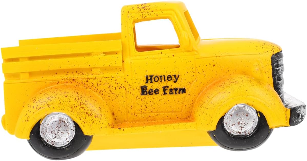 Holibanna Vintage Resin Truck Adornment Desktop Decor for Home Office Unique Truck-Shaped Decoration for Living Room Garden and Balcony for