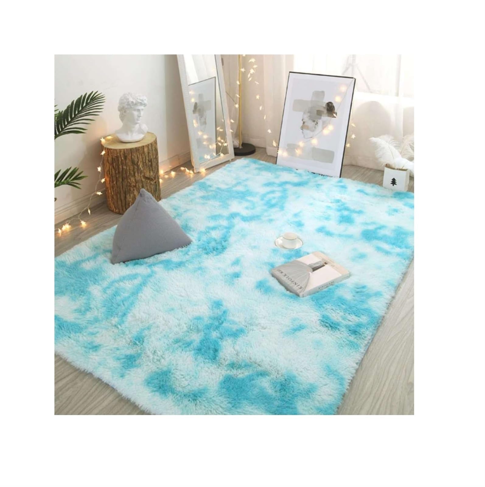 Tapis en peluche salon bleu ciel idéal pour réchauffer une chambre d'enfant moderne