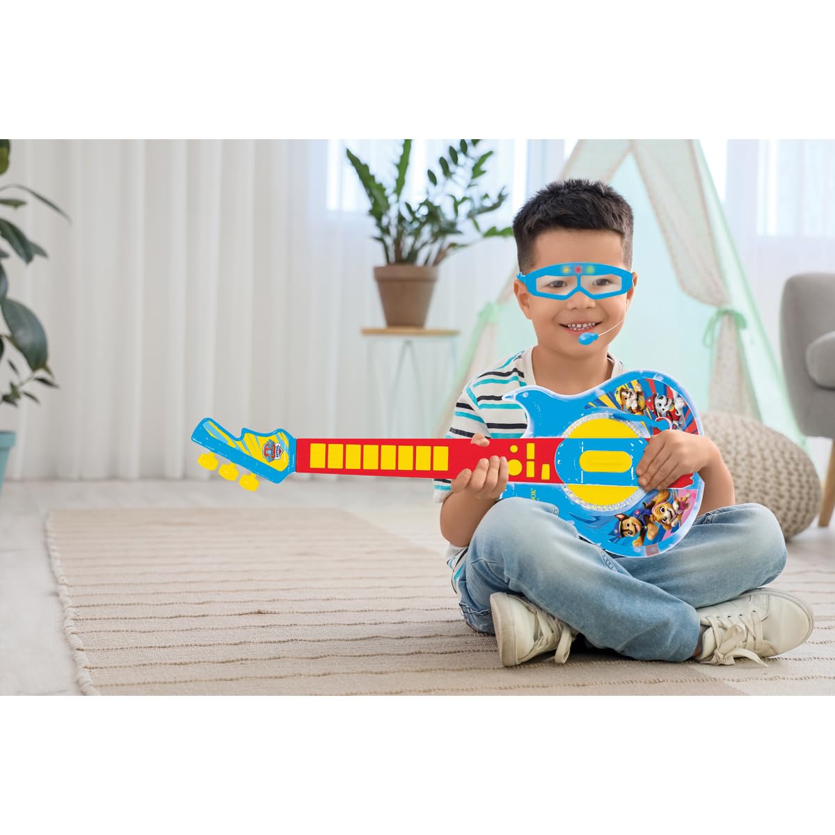 Lexibook Paw Patrol La Squadra dei Cuccioli Chitarra Elettronica illuminata con Microfono, Occhiali con Microfono, Canzoni Demo, MP3 Plug, Blu/Rosso, K260PALXB