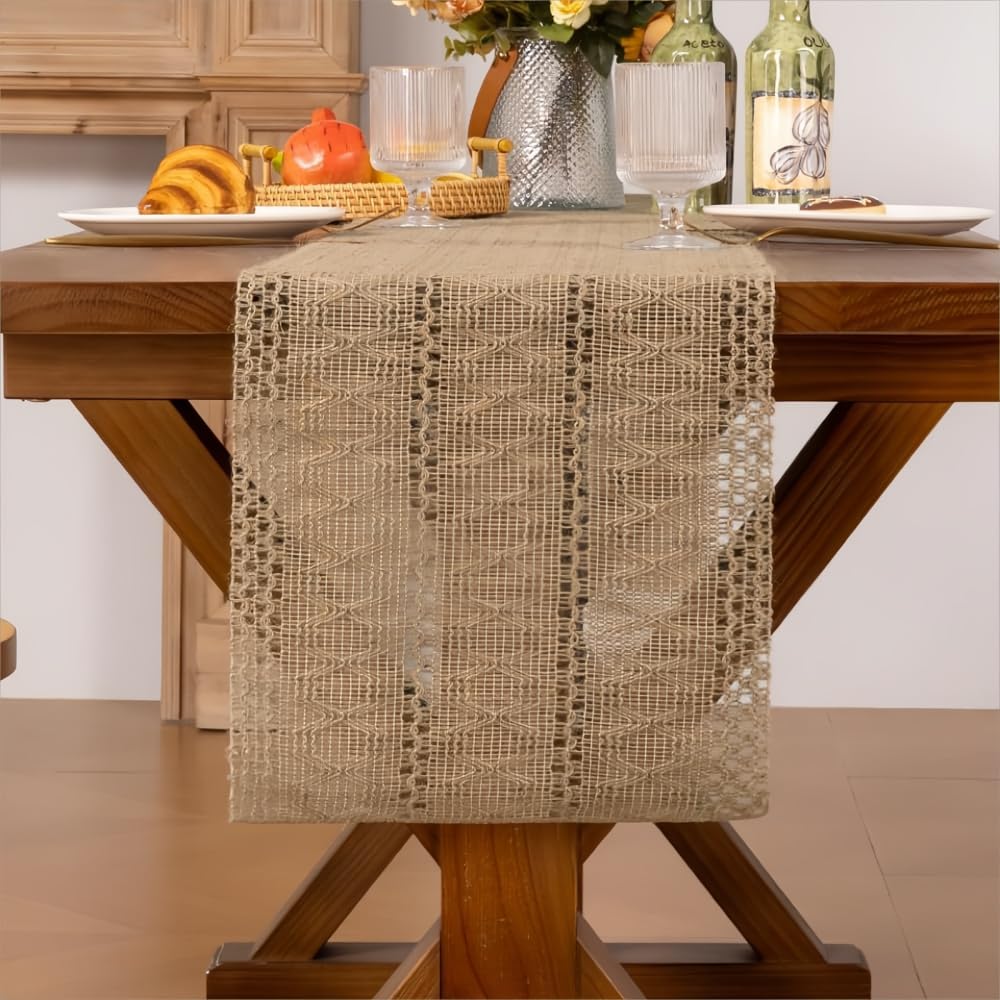 Christmas Woven Table Runner, 11.81*72.05'' Christmas Tassels Tables Runners Boho Rustic Dining Tablecloth Decoration for Home Wedding Holiday Party