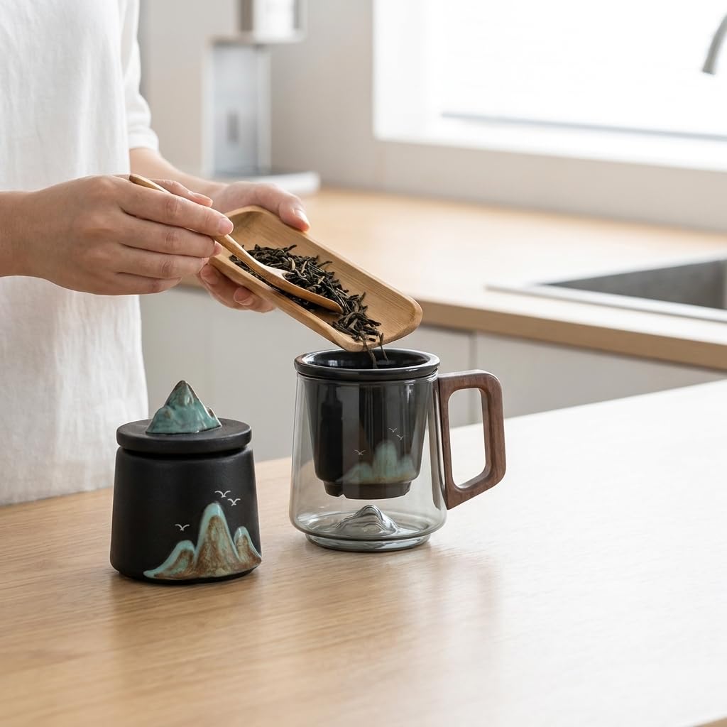Handbemaltes Porzellan-Teeset, 400-600ml Teekanne mit Siebeinsatz und Holzgriff, Retro-Stil, für Teeliebhaber, Yanfeishan-Teetasse mit schwar (#2885)