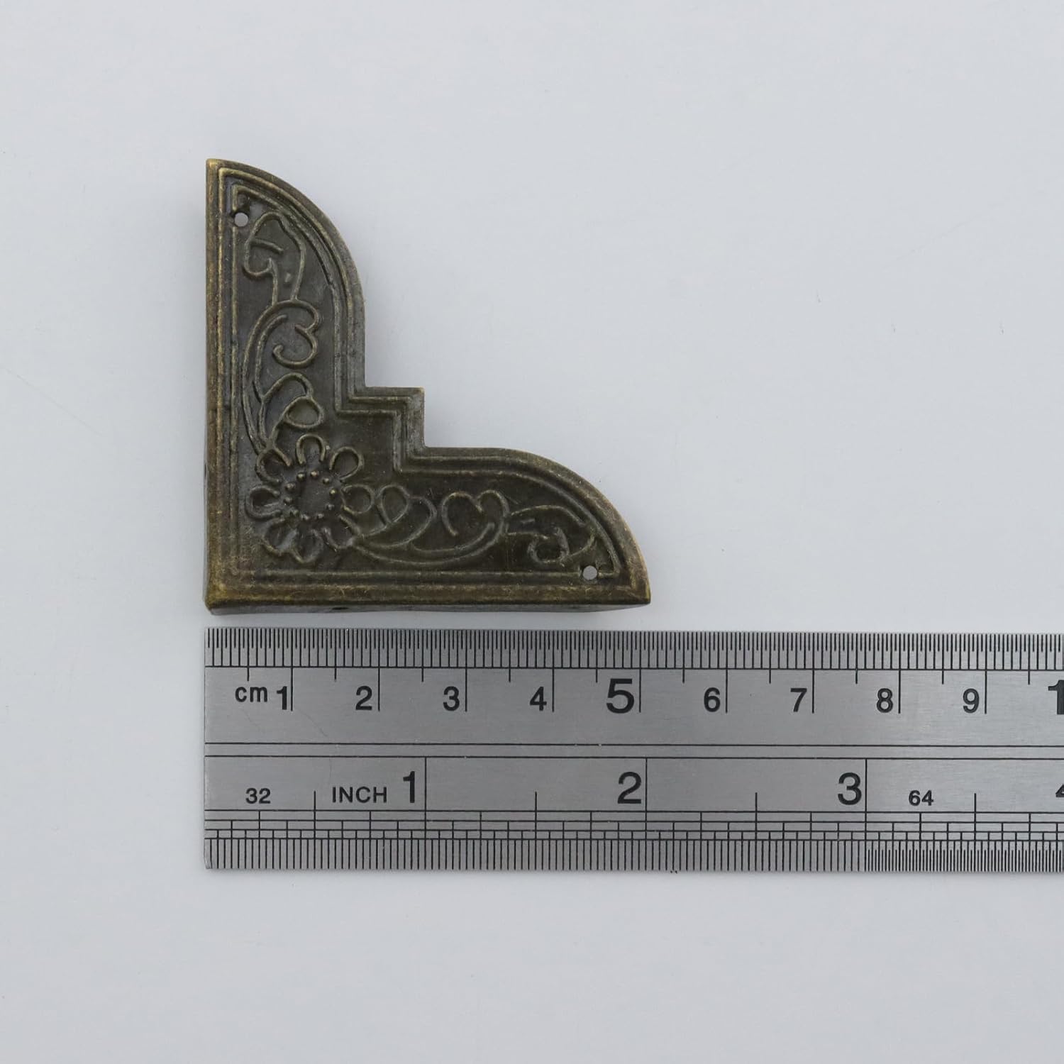 Crapyt 16 Pcs 2" Triangular Flat Corner Braces Straight Brackets, Bronze Metal Furniture Corner Table Edge Cover, for Jewelry Boxes, Gift Boxes, Cabinets, Scrapbooks and Photo Albums