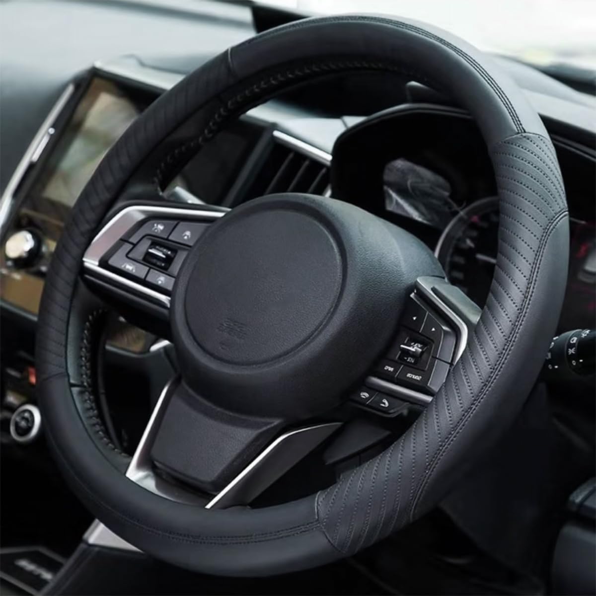 JNNJ Funda Volante Coche, Cubre Volante Cuero 37-38cm, Cubre Volante Sport Antideslizante Transpirable, Funda Volantes Coche Universal, Accesorios Decoración para Todos Los Volantes(Negro)
